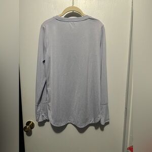 Athleta Women's Light blue Long Sleeve Tee